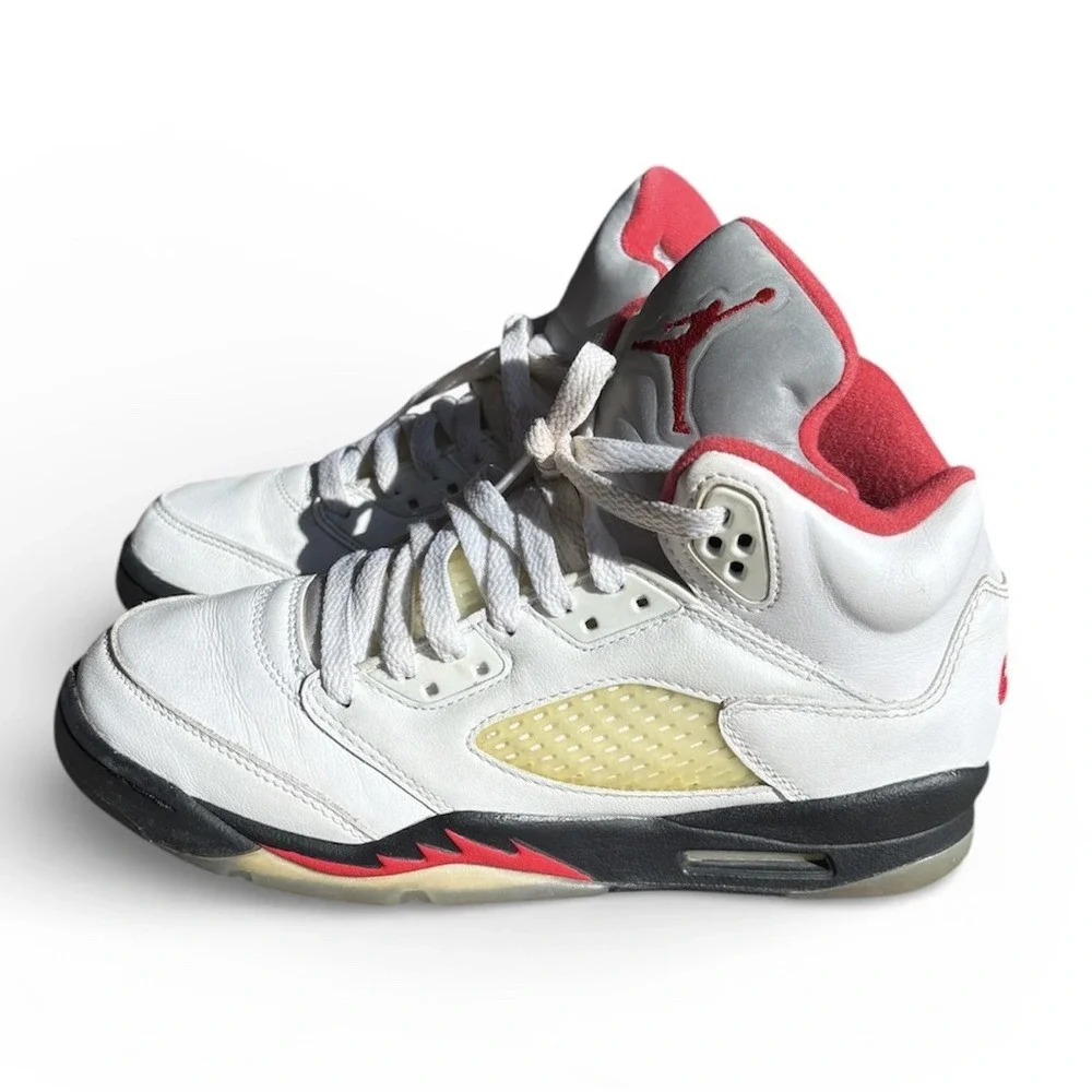 Nike Air Jordan 5 Retro OG 'Fire Red' Shoes Size 6Y Womens 7.5 (440888-102)